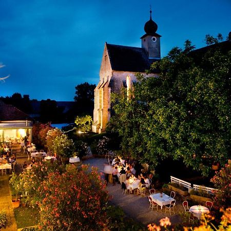 Gut Oberstockstall Hotel Kirchberg am Wagram Exterior foto